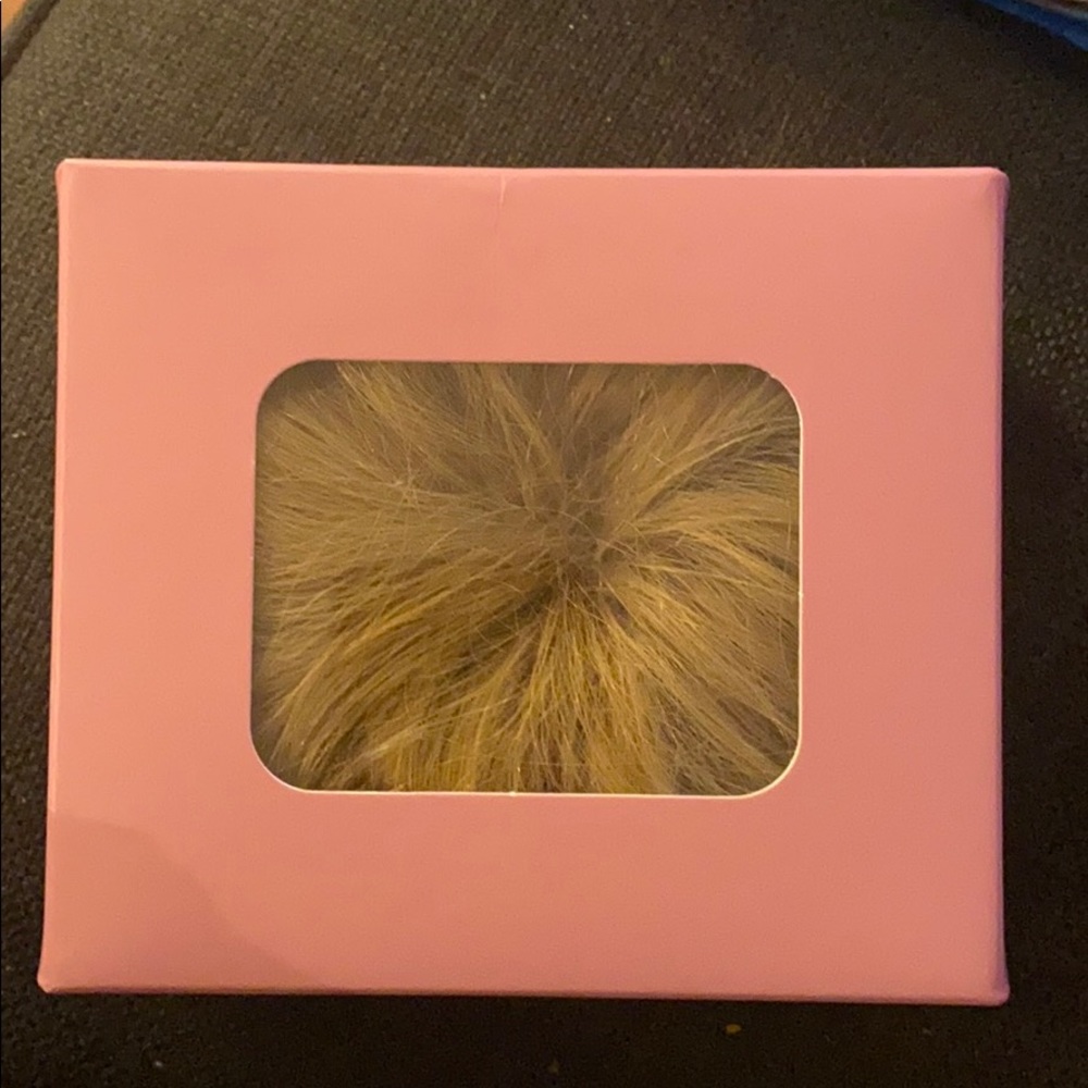 INH (insert name here) Sammy Bun in Honey